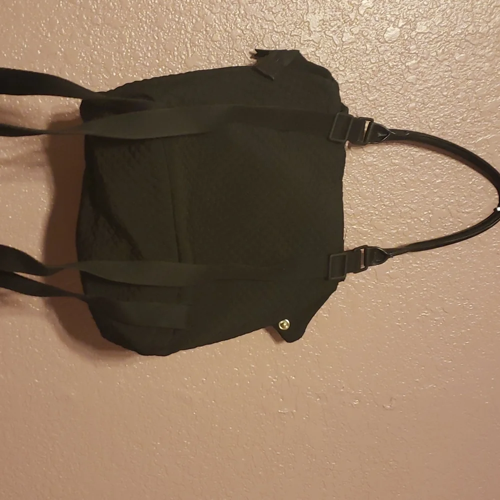 Backpack - Picture 2 of 4